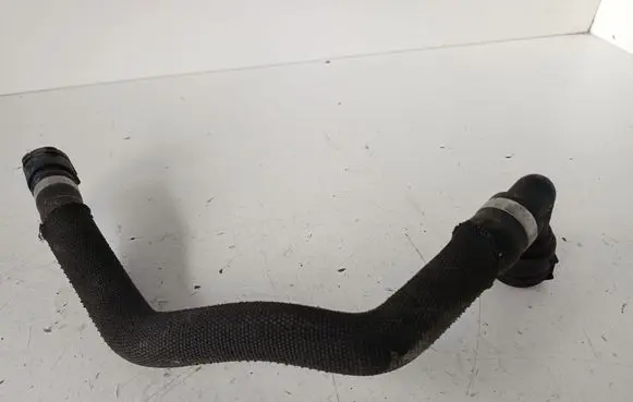 Mercedes-Benz EQC Electric car engine cooling hoses/pipes A2935000900