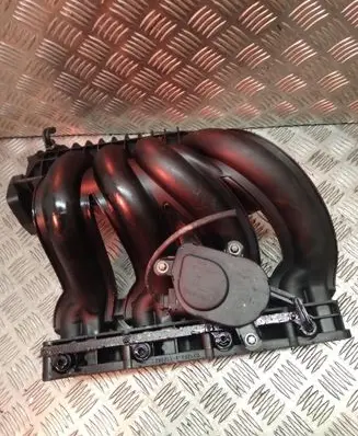 Mercedes-Benz C W203 Intake manifold A61109037