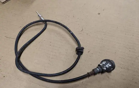 Jeep Cherokee XJ Radio antenna 