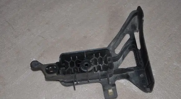 Porsche Cayenne (92A) Jacking socket point 7P5802820A