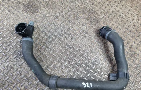 Volkswagen Tiguan Allspace Engine coolant pipe/hose 5QN122051AC