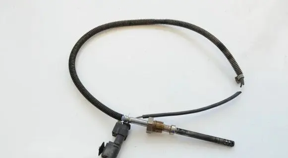 Volkswagen Eos Oil temperature sensor A0071539528