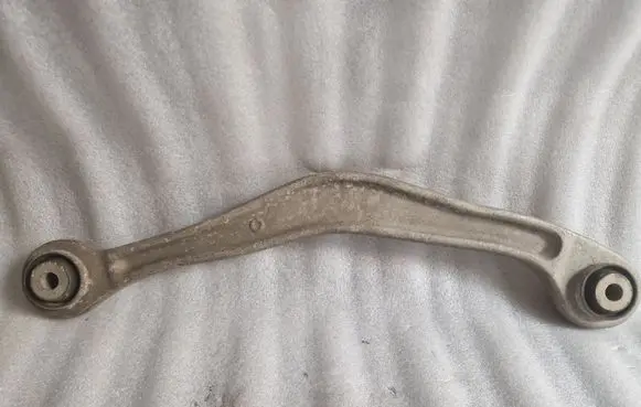 Mercedes-Benz CL C216 Rear upper control arm/wishbone 2213520005