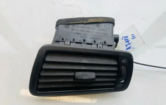 Peugeot 807 Dash center air vent grill 1484108077 1491963077