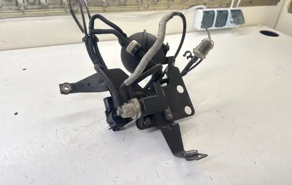 Volkswagen Multivan T5 Turbo solenoid valve 1J0906627C 054129808 72290303