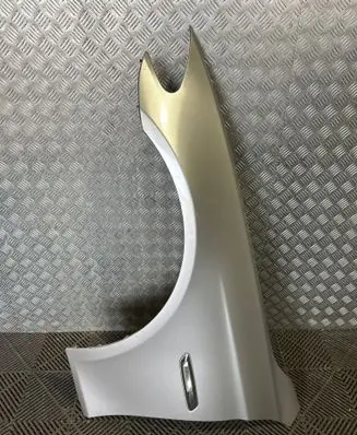 BMW 5 F10 F11 Fender 