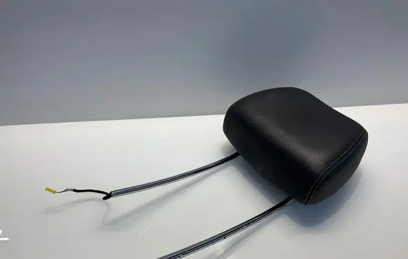 Mercedes-Benz E W212 Front seat headrest A2129707550 2129707550