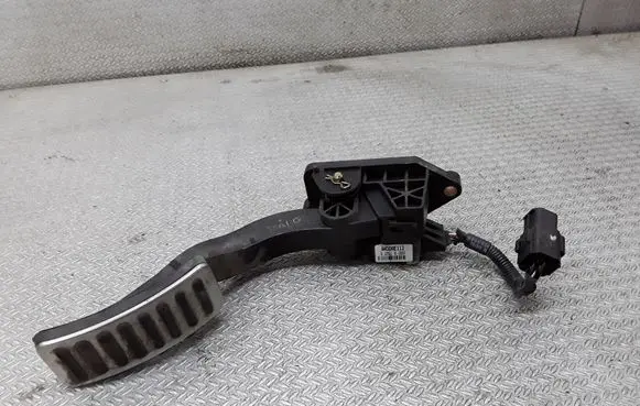 KIA Picanto Accelerator throttle pedal 327261C800