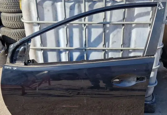 Honda Civic IX Front door