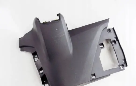 Dashboard lower bottom trim panel