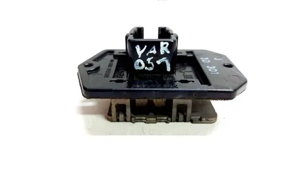 Toyota Yaris Heater blower motor/fan resistor 