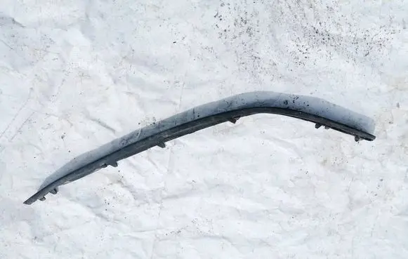 Skoda Octavia Mk2 (1Z) Front bumper splitter molding 1z0807717