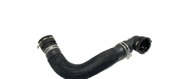 Engine coolant pipe/hose