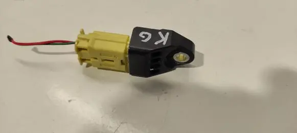 Subaru Outback Airbag deployment crash/impact sensor 98237AJ000 162E17RS8