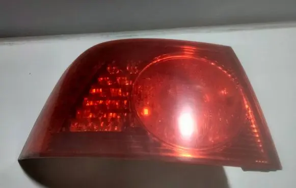 Volkswagen Phaeton Rear/tail lights 3D0945095D