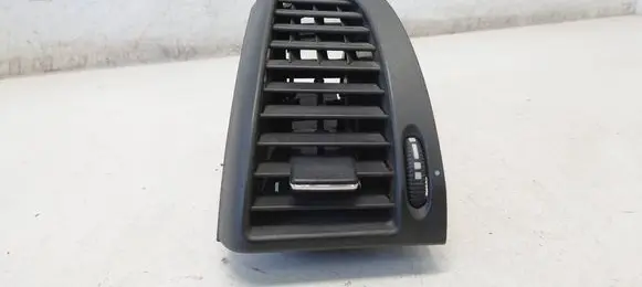 Mercedes-Benz Vito Viano W639 Dashboard side air vent grill/cover trim A6398300154 6398300154