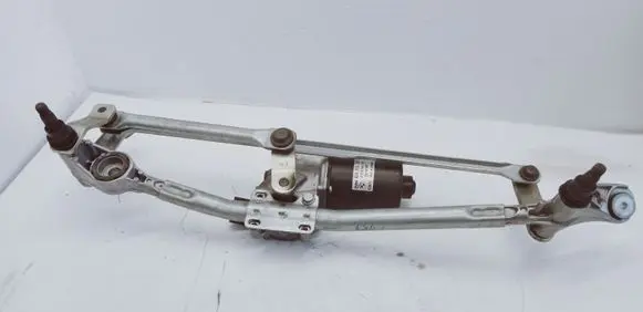 BMW 3 E92 E93 Front wiper linkage 697826401