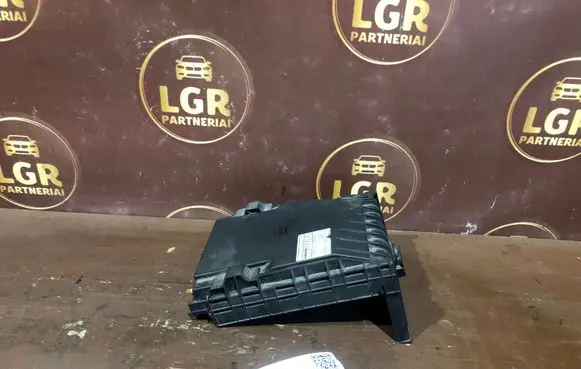 Skoda Octavia Mk2 (1Z) Fuse box cover 1K0937132F