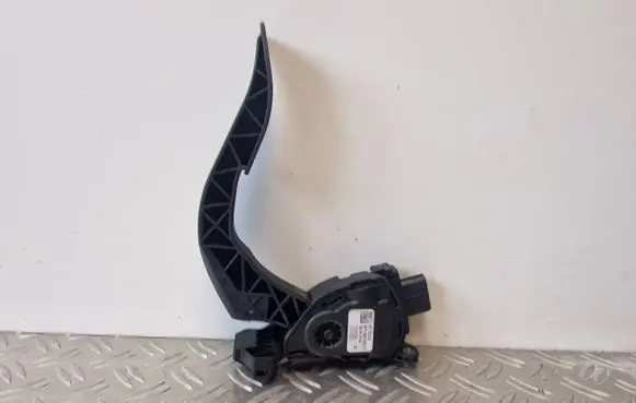 Audi A4 S4 B8 8K Accelerator throttle pedal 8K1723523
