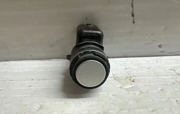 Volvo XC90 Parking PDC sensor 31471007