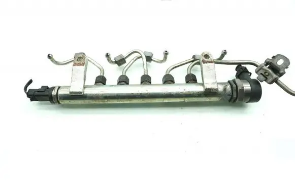 Jaguar XF X250 Fuel main line pipe 9670890580