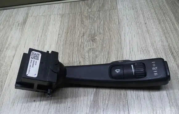 Volvo S80 Wiper control stalk 30669860