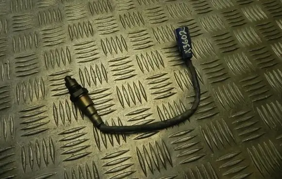 Jaguar XF X250 Lambda probe sensor DW939G444FB