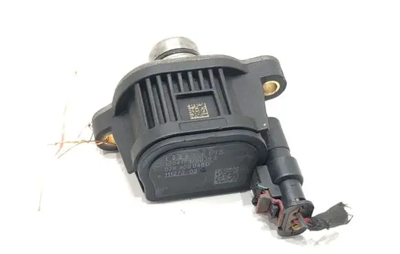 Audi TT TTS RS Mk3 8S Camshaft position sensor 07K906048D
