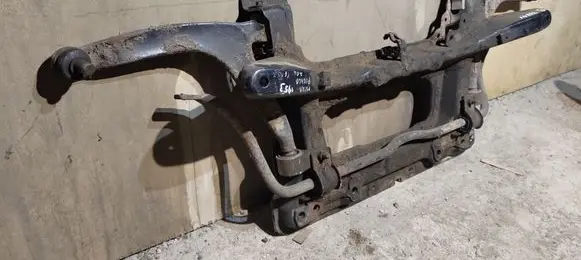 Citroen Xsara Picasso Front subframe