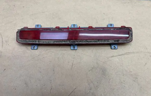 Audi A4 S4 B6 8E 8H Third/center stoplight 8H0945097B