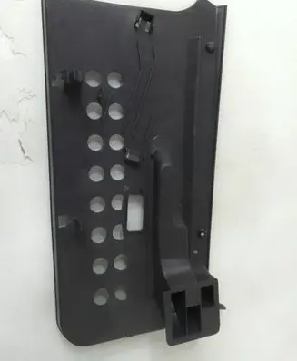 Mercedes-Benz B W245 Dashboard lower bottom trim panel A1696804436