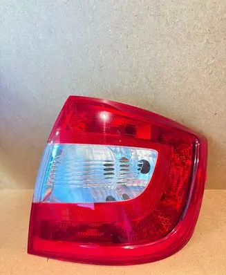 Skoda Rapid (NH) Rear/tail lights 5JH945096 086651926R