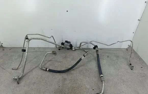 Toyota Corolla E140 E150 Air conditioning (A/C) pipe/hose 