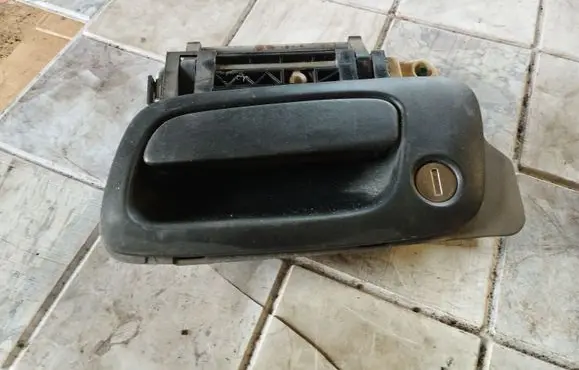 Opel Zafira A Front door exterior handle