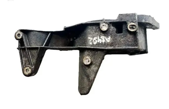 Volkswagen Phaeton Engine mounting bracket