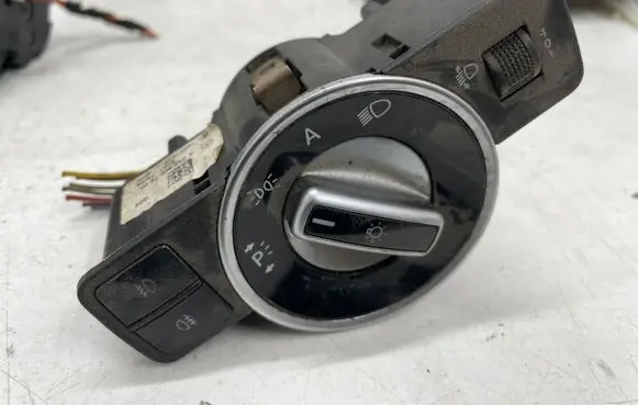 Mercedes-Benz E W212 Light switch A2129057500