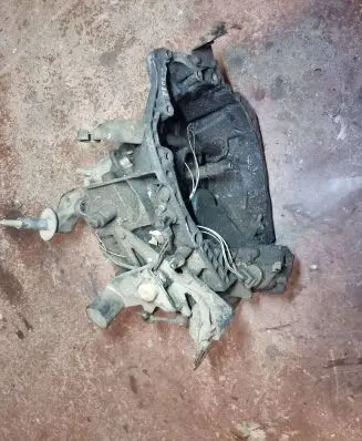 Peugeot 806 Manual 5 speed gearbox 20TA25