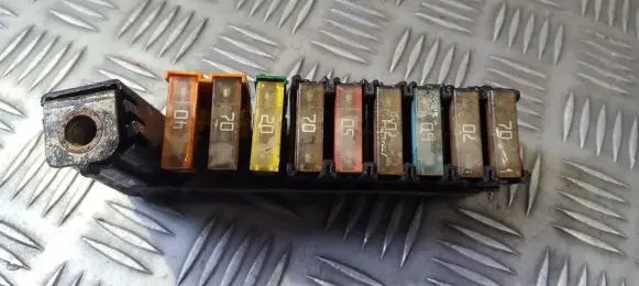 Renault Scenic II - Grand scenic II Fuse box set 15445991 1544599-1