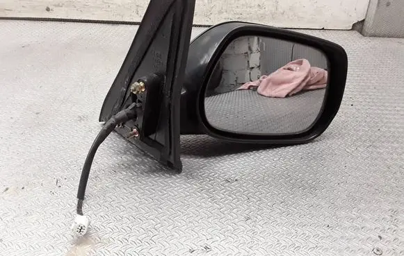 Toyota Corolla Verso E121 Front door electric wing mirror E4012153