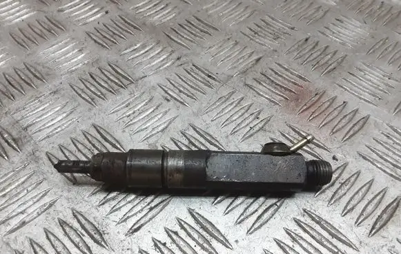 Volvo S70 V70 V70 XC Fuel injector 046130201F