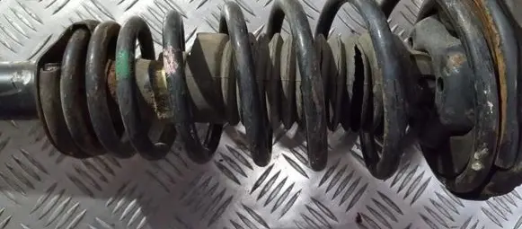 Nissan Primera Front coil spring