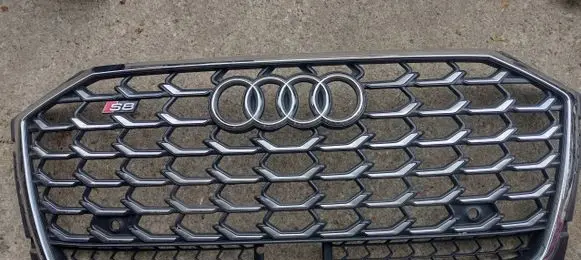 Audi A8 S8 D5 Front bumper upper radiator grill 4N0853651