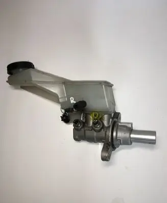 Nissan X-Trail T31 Master brake cylinder 0204223192