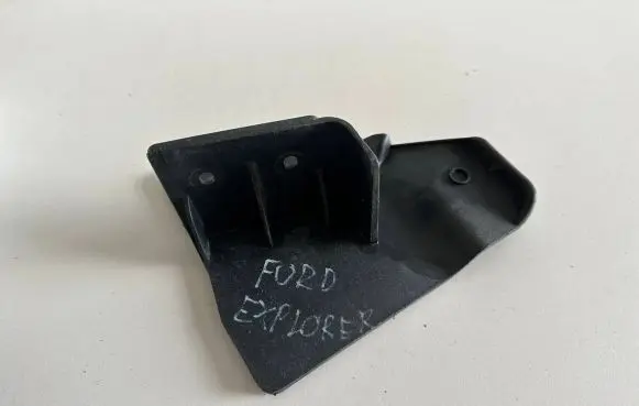 Ford Explorer Other under body part BB5311779AB BB5311729AE 286711