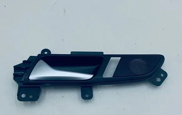 Volkswagen PASSAT B7 USA Rear door interior handle 561839113