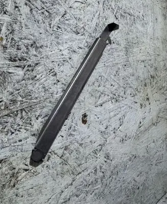 Volvo V50 Headlight/headlamp mounting bracket