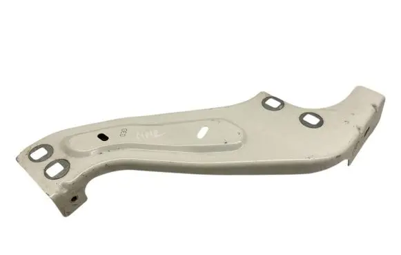 Peugeot Partner Fender mounting bracket