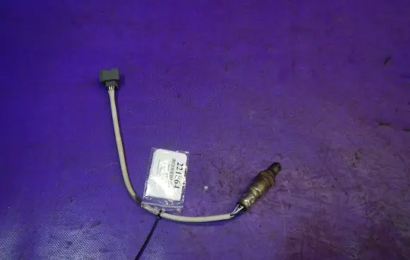 Nissan Juke I F15 Lambda probe sensor OZA672N1