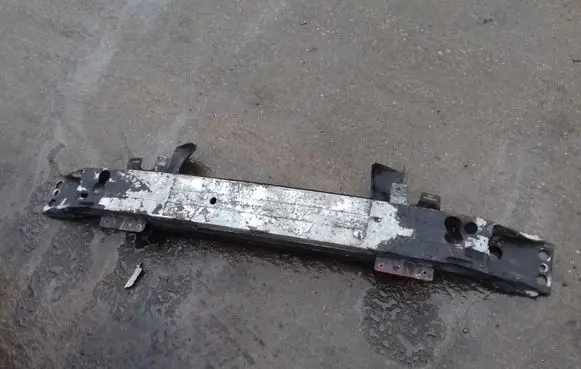 Volvo S80 Front bumper cross member 09474739