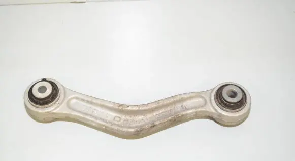 BMW 5 F10 F11 Rear upper control arm/wishbone 6779851 33326779851
